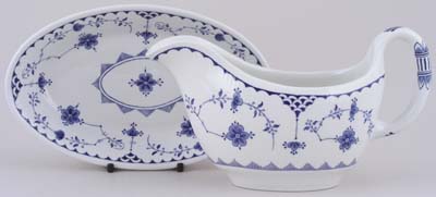 Sauce Boat with Stand